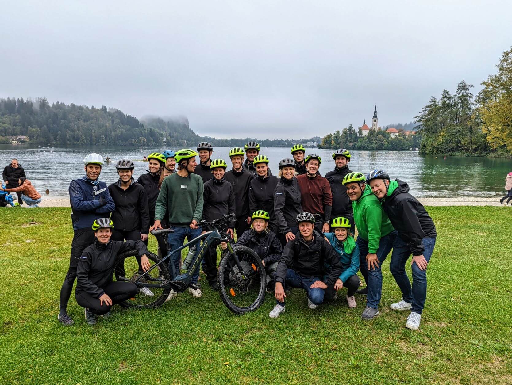 Lees meer over het artikel Teamuitje 2022: Bled, Slovenië